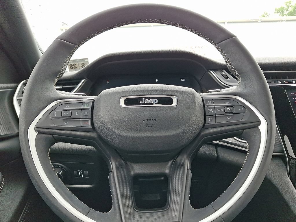 Certified 2023 Jeep Grand Cherokee Altitude AWD/4WD image 21