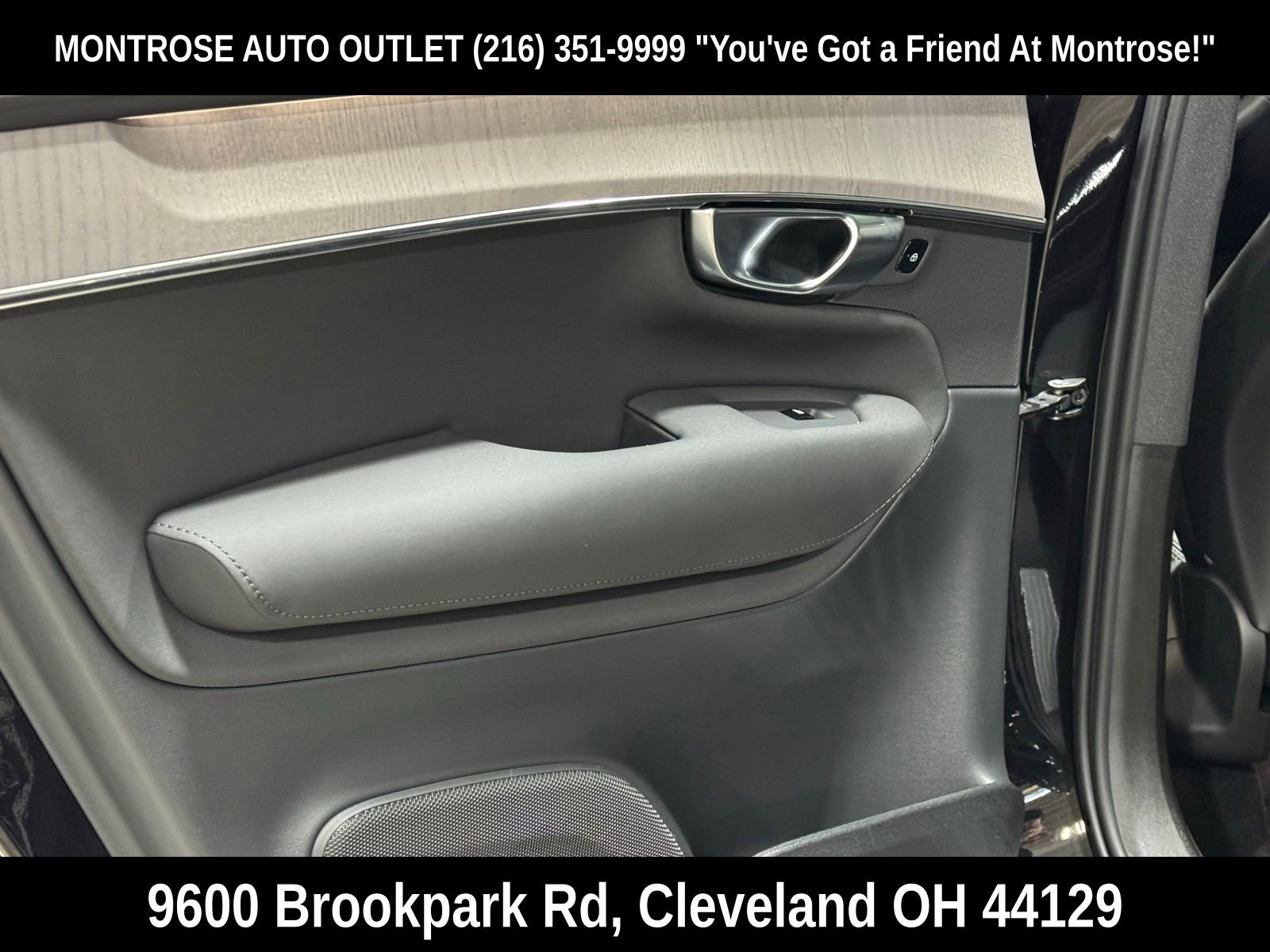 New 2026 Volvo XC90 B6 Ultra w/ Protection Package image 30