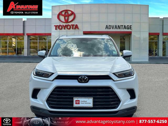 Certified 2024 Toyota Grand Highlander AWD image 2