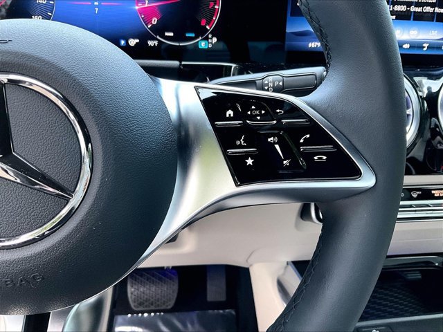 New 2026 Mercedes-Benz GLA 250 image 21