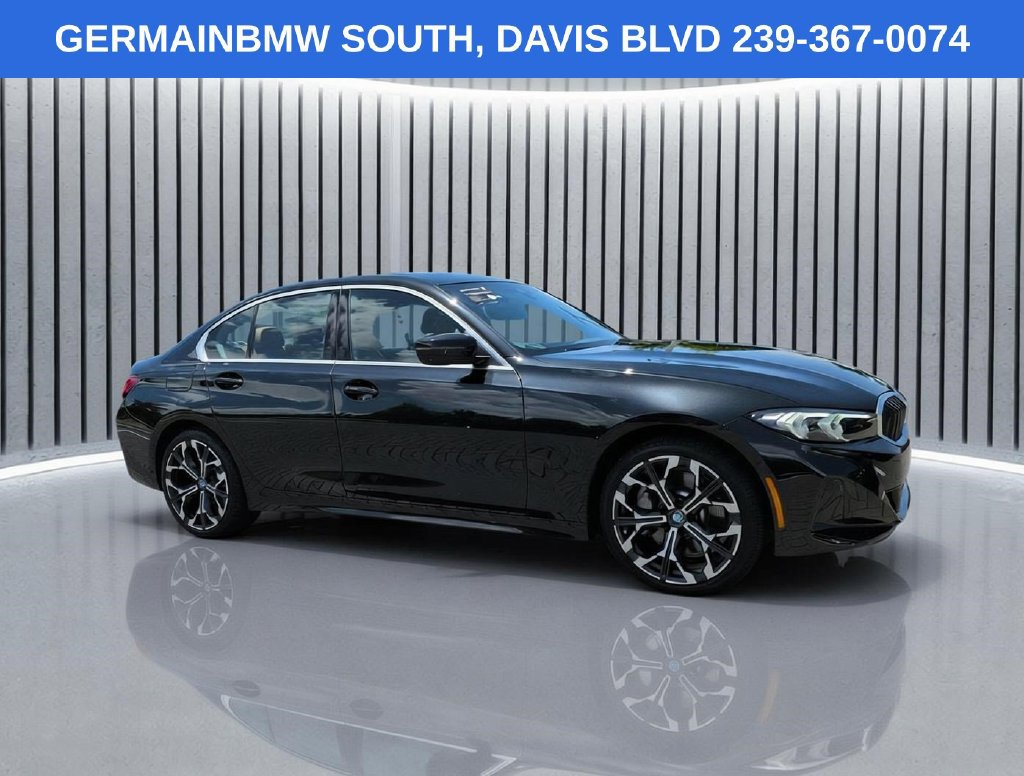 Certified 2025 BMW 330i xDrive Sedan w/ Premium Package AWD/4WD image 3