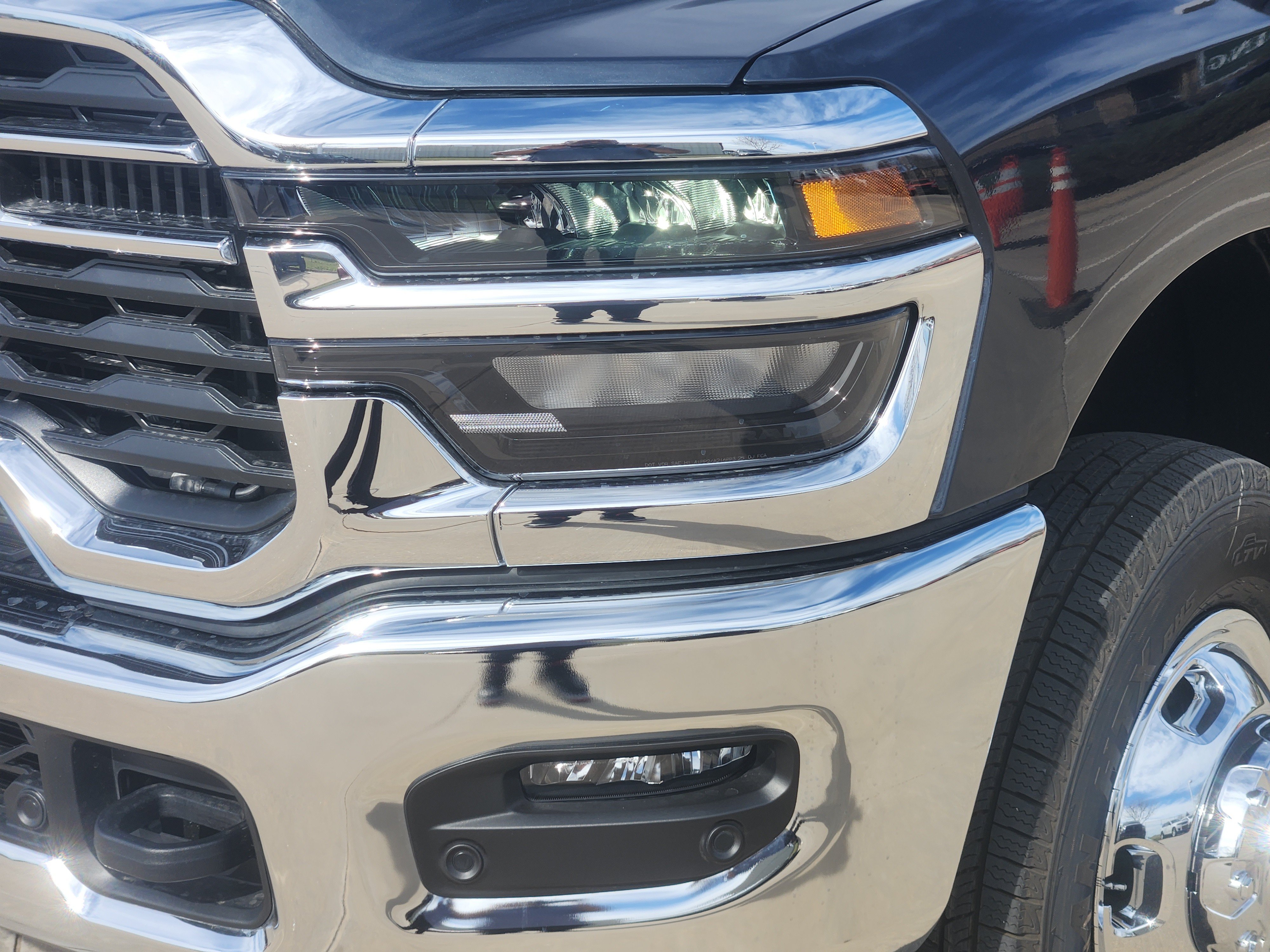 New 2026 RAM 3500 Tradesman AWD/4WD image 6