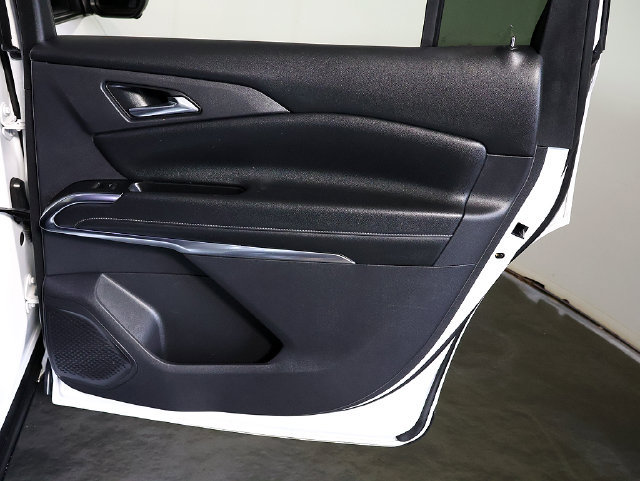 Used 2024 Chevrolet Traverse LT FWD image 33