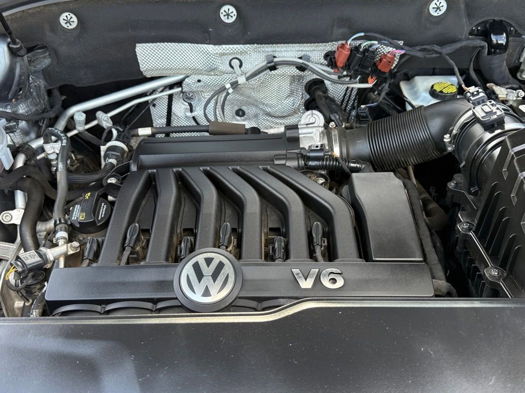 Used 2018 Volkswagen Atlas SEL Premium AWD/4WD image 30