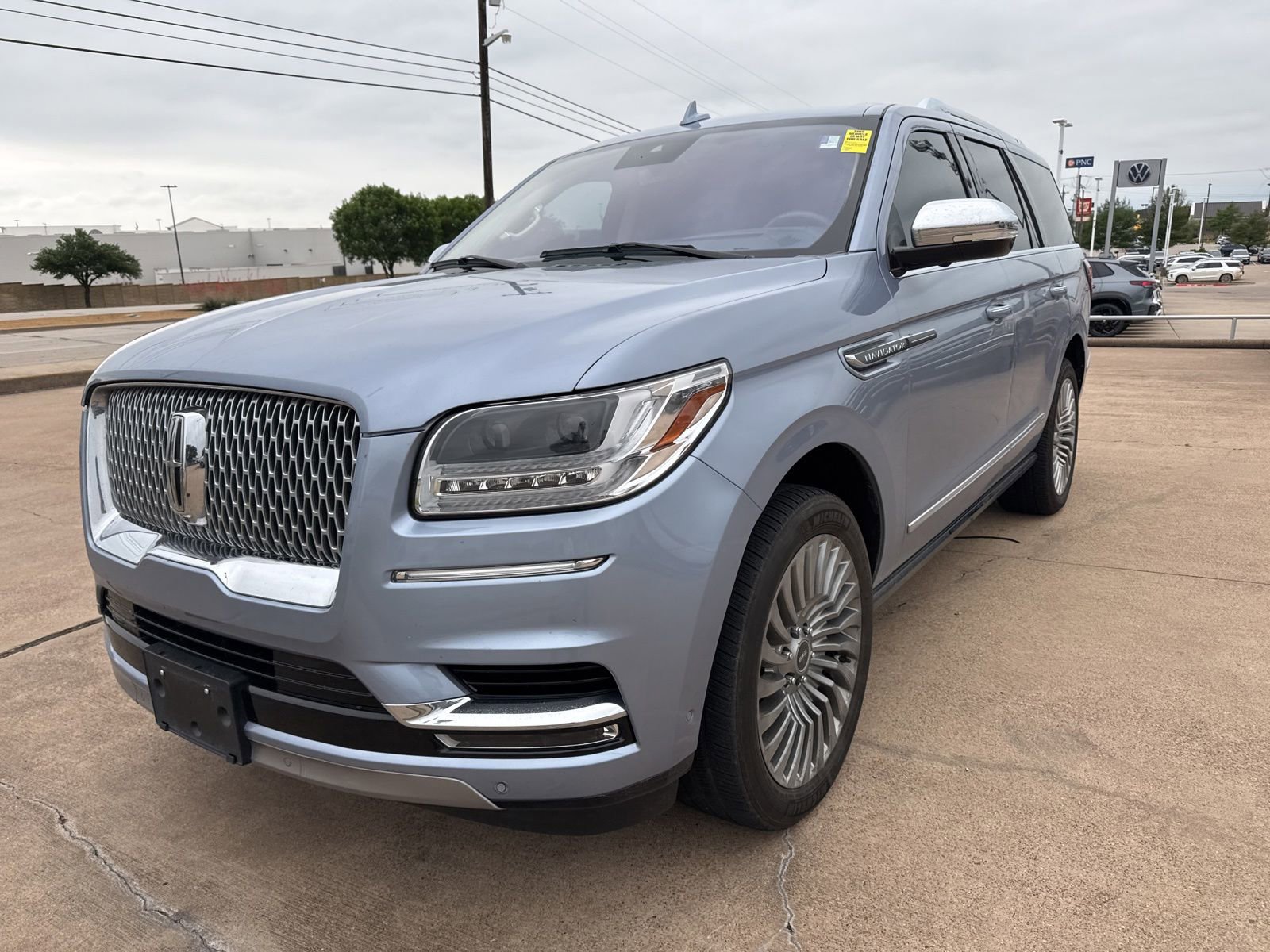 Used 2020 Lincoln Navigator Black Label AWD/4WD image 3