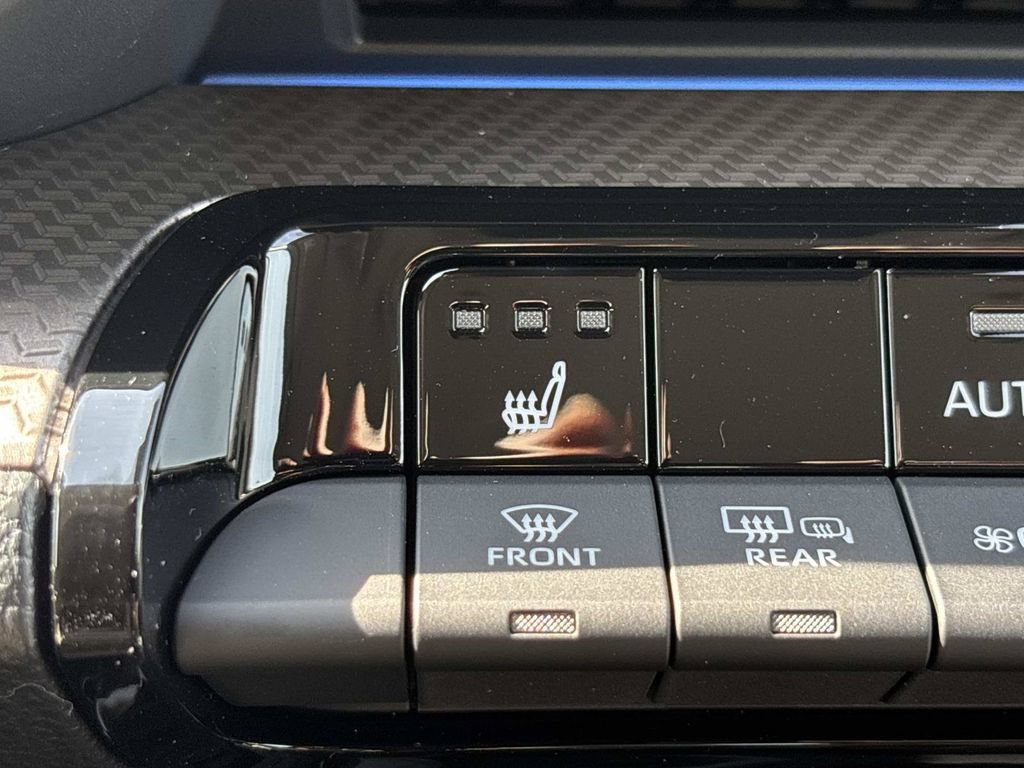 New 2026 Toyota Prius XLE FWD image 41