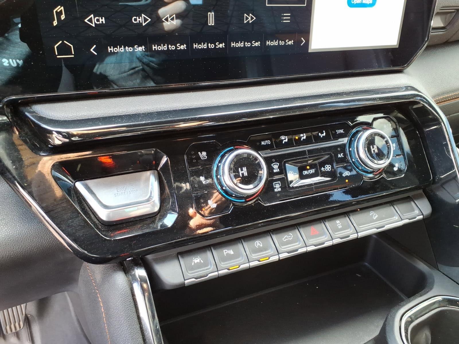 Used 2023 GMC Sierra 1500 AT4 w/ Technology Package image 15