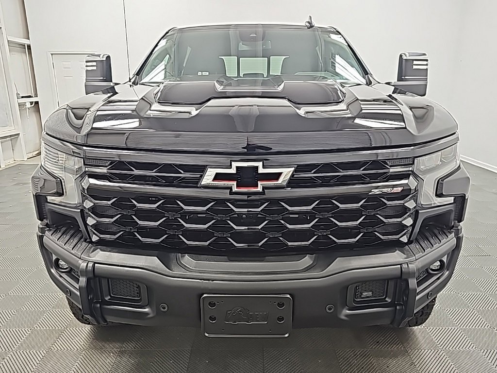 Used 2024 Chevrolet Silverado 1500 ZR2 w/ ZR2 Bison Edition image 3