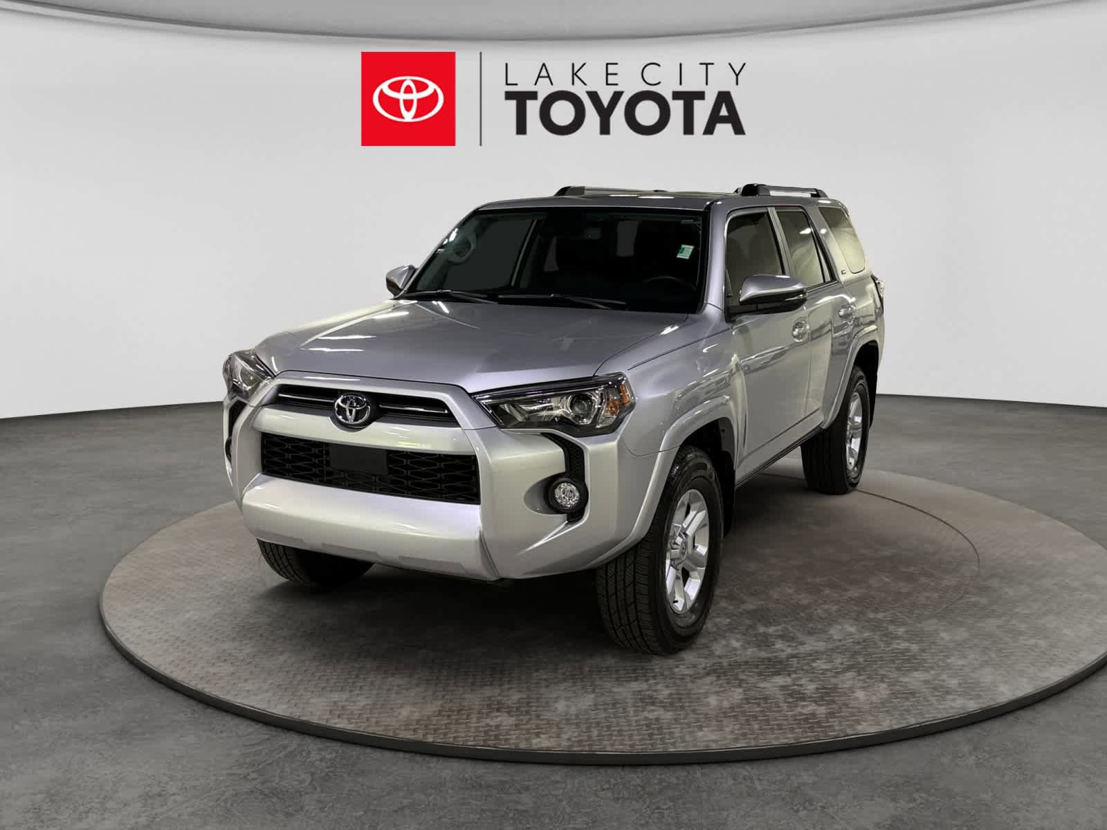 Used 2023 Toyota 4Runner SR5 Premium w/ Moonroof Package AWD/4WD image 1