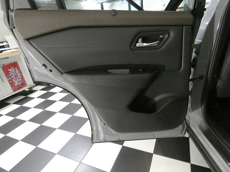 Used 2023 Nissan Rogue SL w/ SL Premium Package AWD/4WD image 25