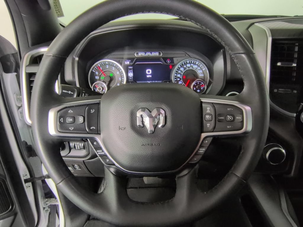 Used 2025 RAM 1500 Big Horn AWD/4WD image 18