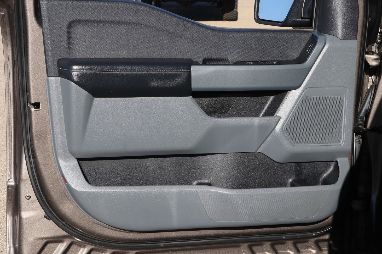 Used 2023 Ford F150 XLT image 10