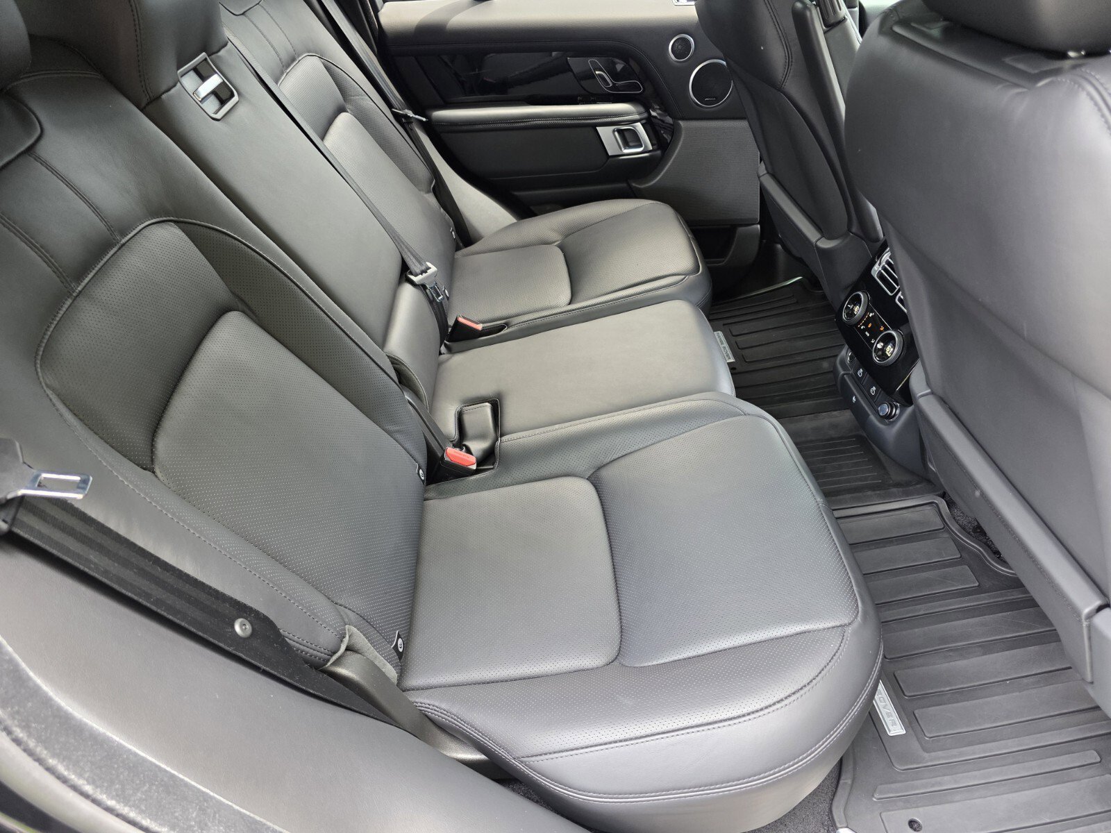 Used 2022 Land Rover Range Rover Westminster Edition AWD/4WD image 5