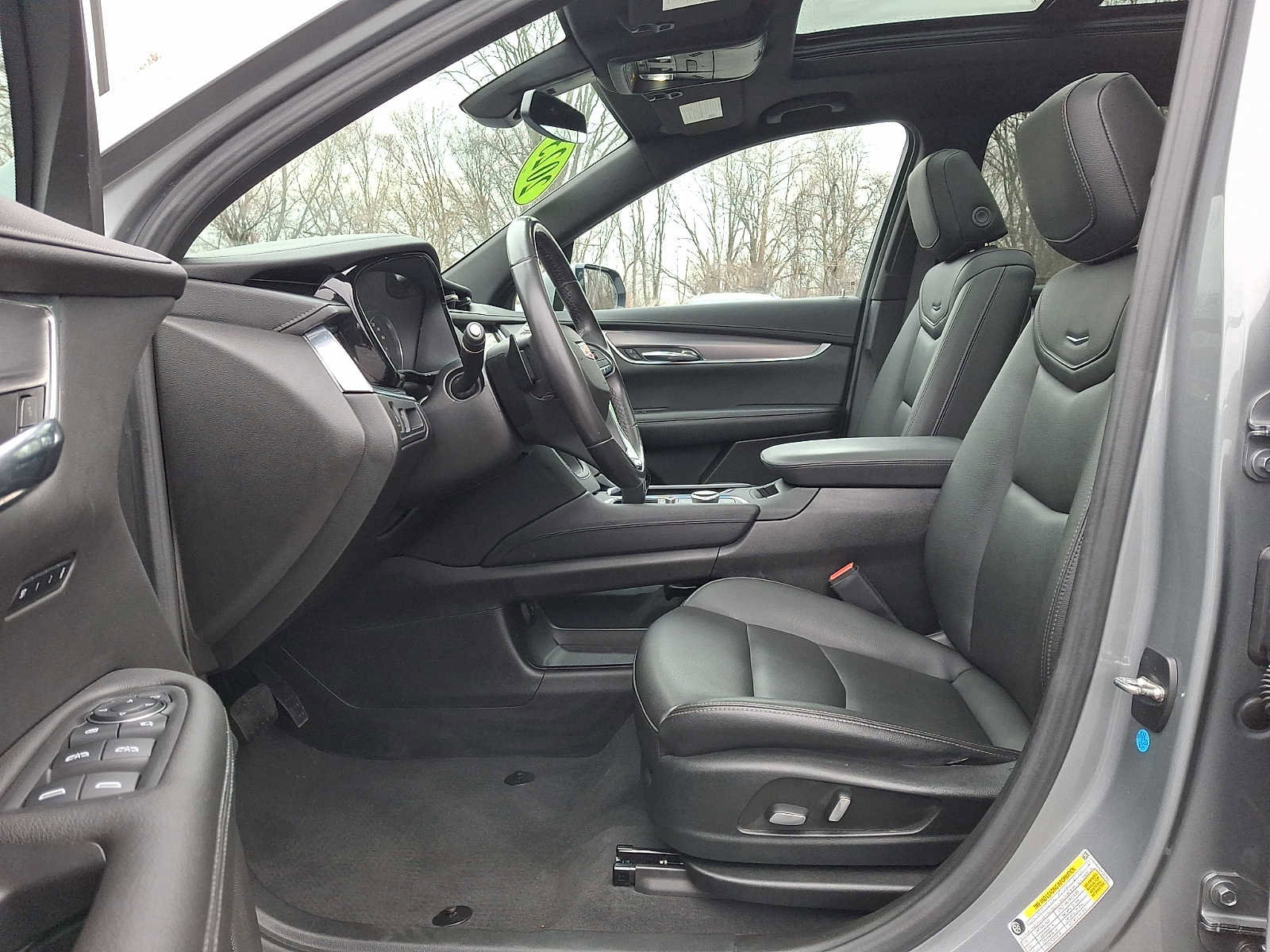 Used 2023 Cadillac XT6 Luxury image 15