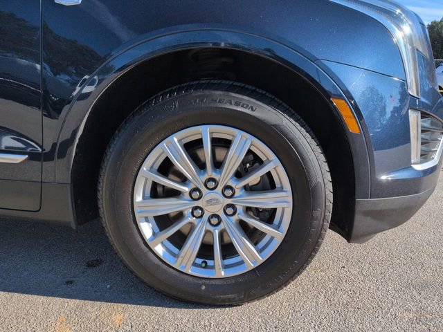 Used 2017 Cadillac XT5 Base w/ LPO, Wheel Lock Package image 10