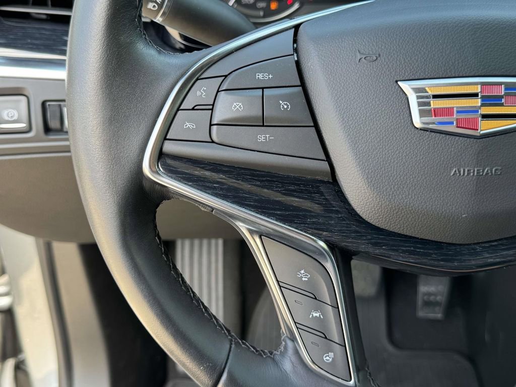 Used 2024 Cadillac XT5 Premium Luxury AWD/4WD image 10