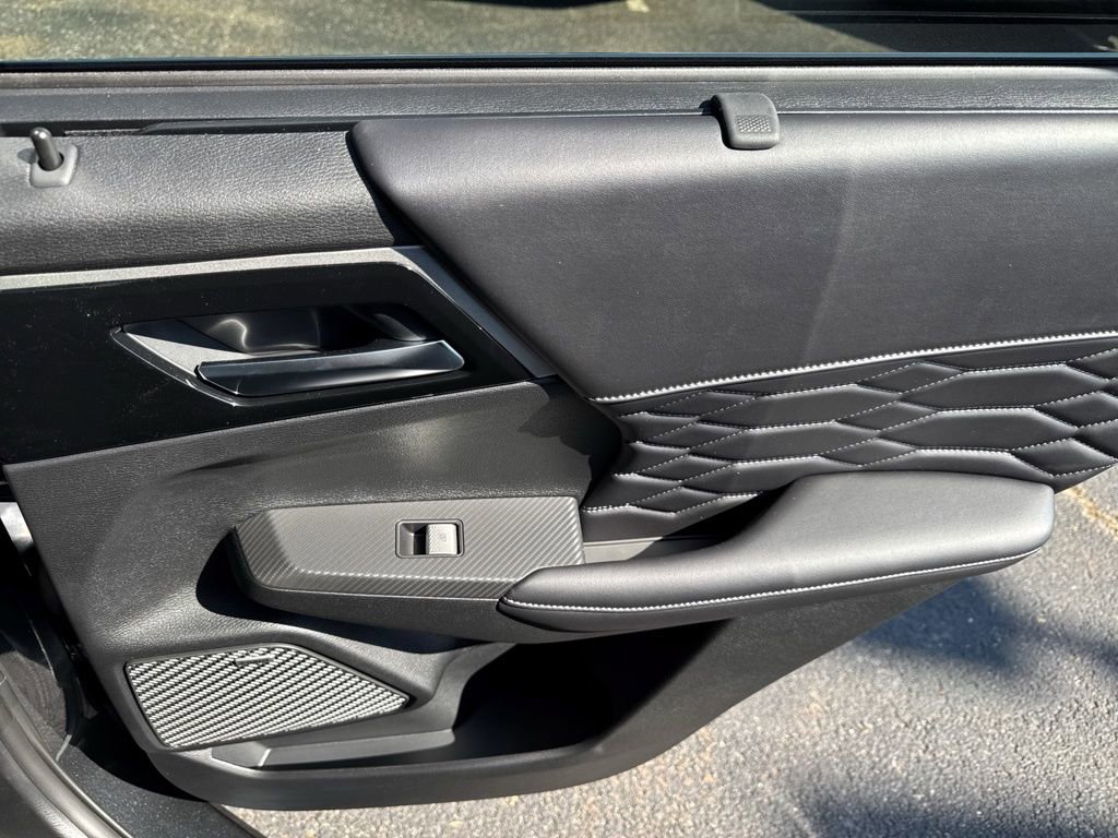 New 2026 Mitsubishi Outlander SEL FWD image 33