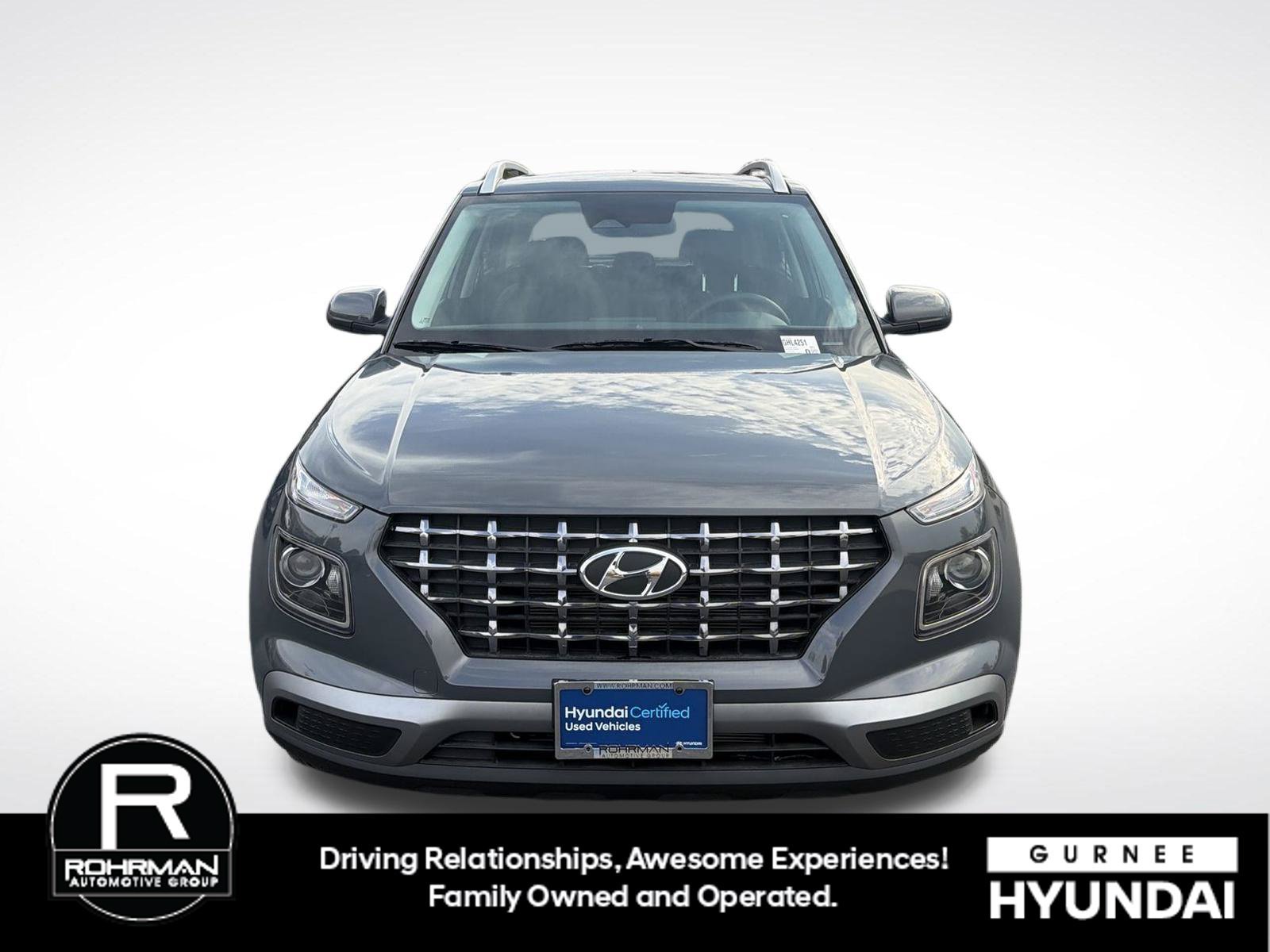 Used 2026 Hyundai Venue SEL FWD image 3