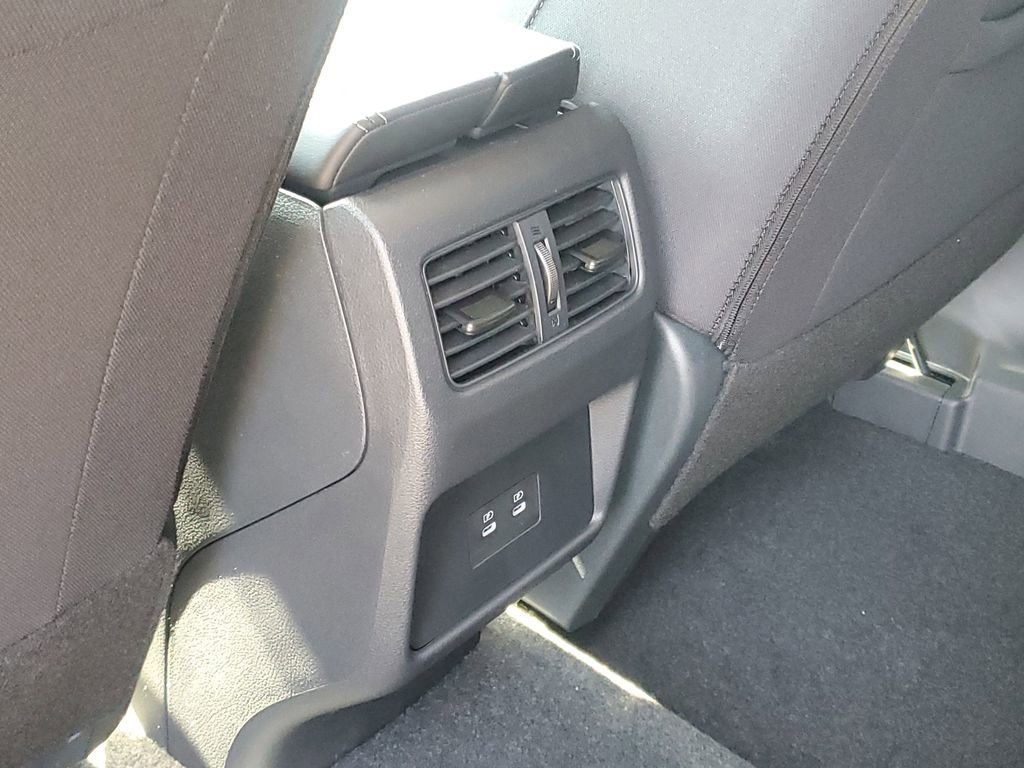 New 2026 Nissan Rogue SV image 28