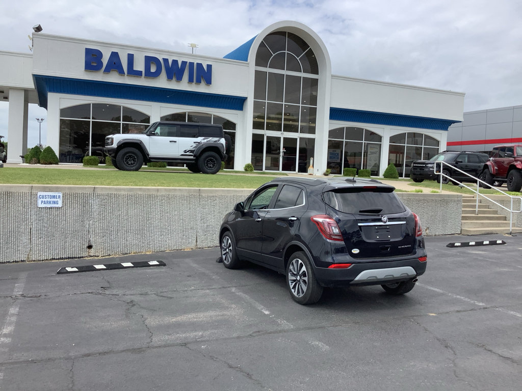 Used 2021 Buick Encore Preferred FWD image 5