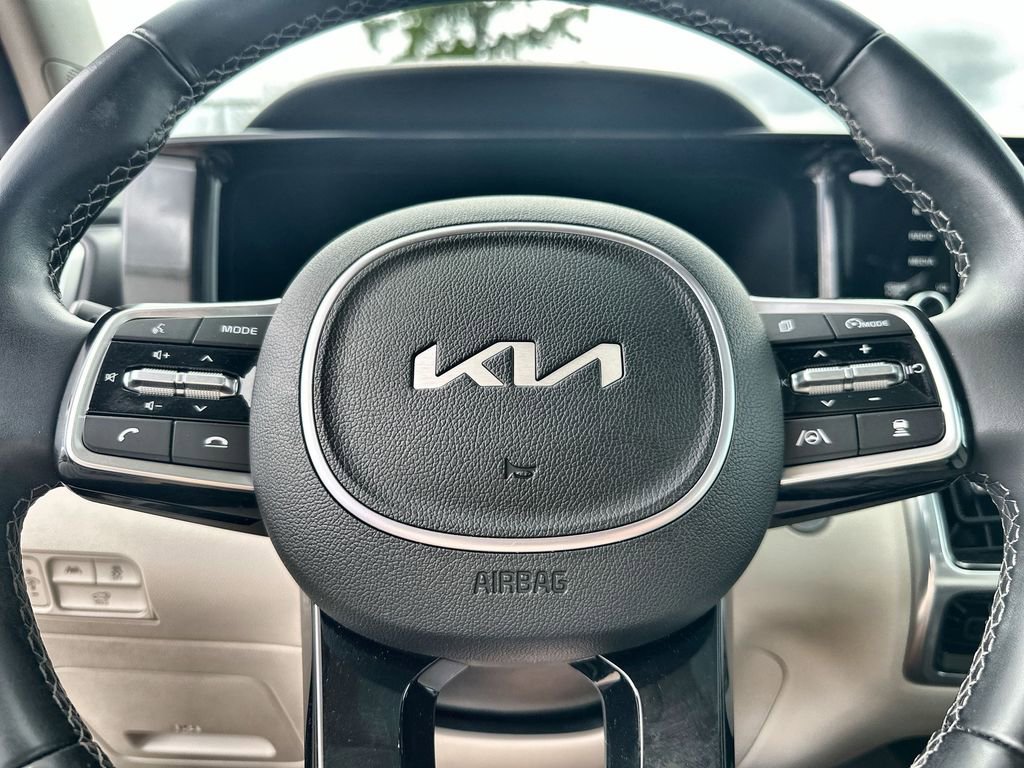 Used 2023 Kia Sorento SX FWD image 33