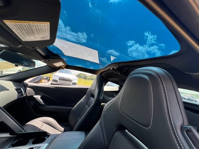 Used 2015 Chevrolet Corvette Stingray Coupe w/ ZF1 Appearance Package RWD image 15