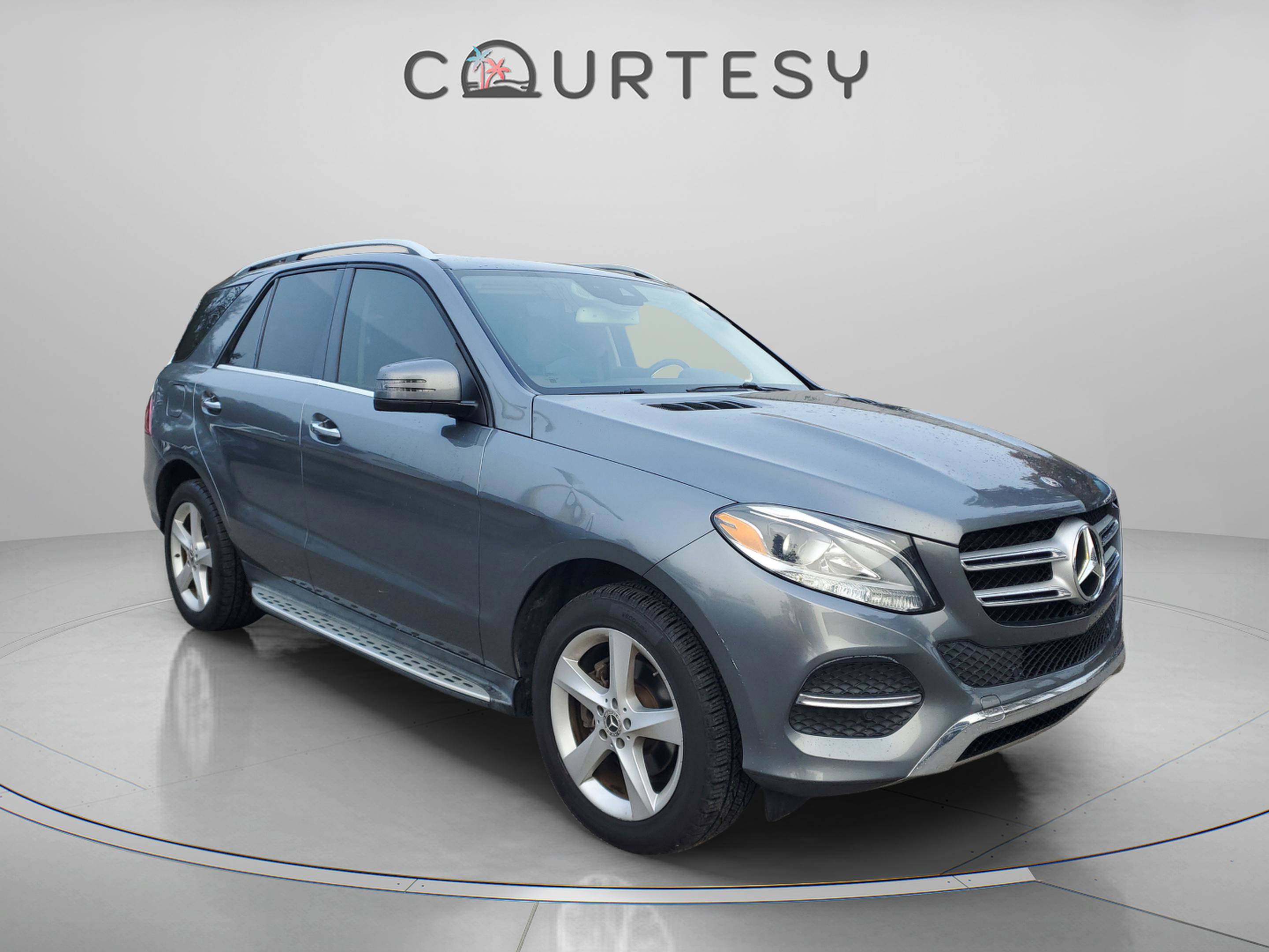 Used 2018 Mercedes-Benz GLE 350 w/ Premium 1 Package image 6
