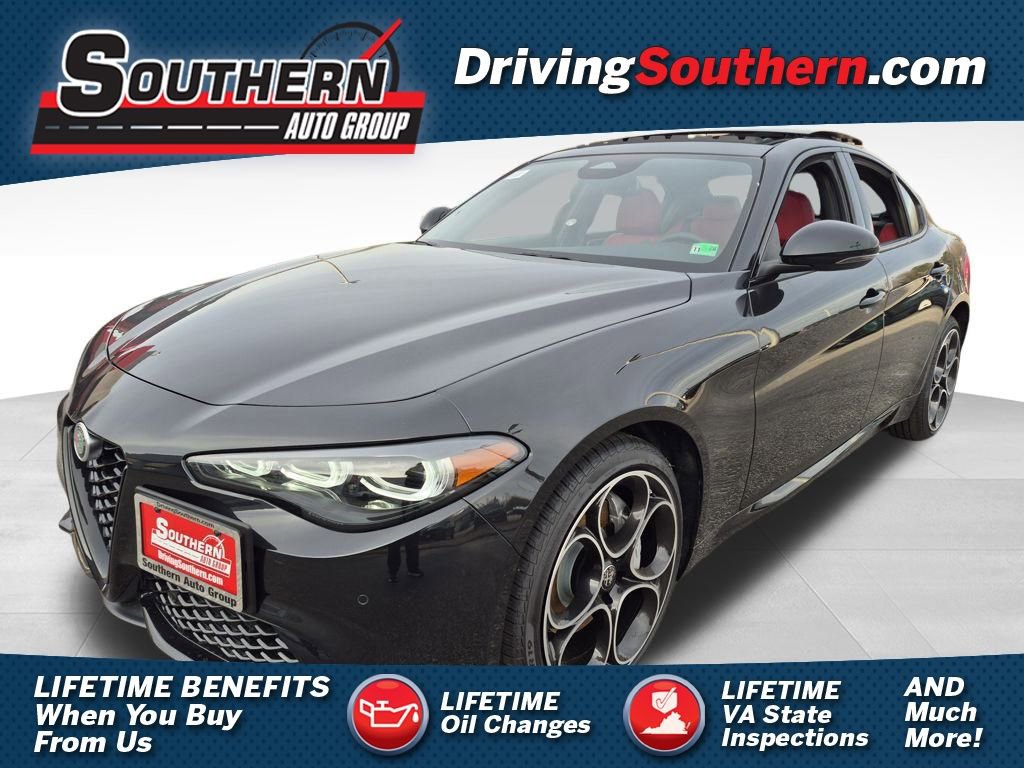 New 2025 Alfa Romeo Giulia AWD w/ Driving Assist Package