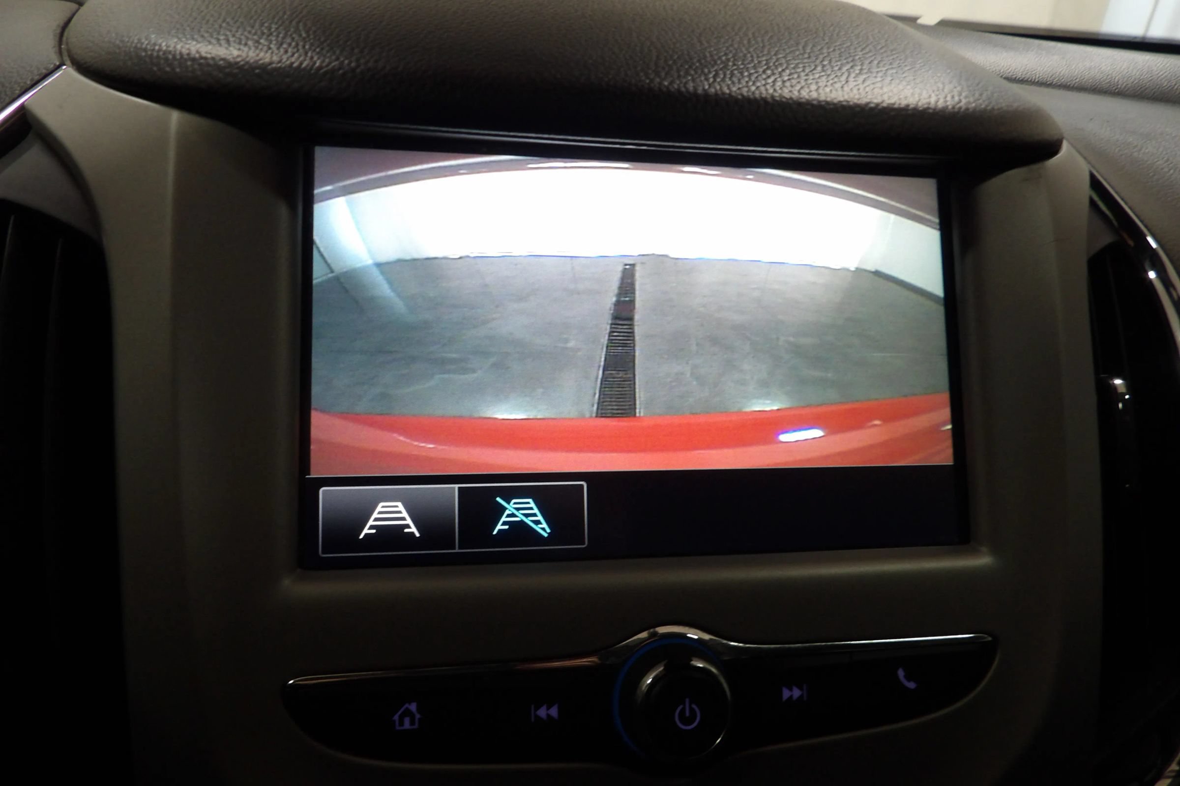 Used 2018 Chevrolet Cruze LS FWD image 12
