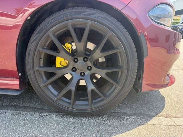Used 2020 Dodge Charger R/T w/ Blacktop Package RWD image 5