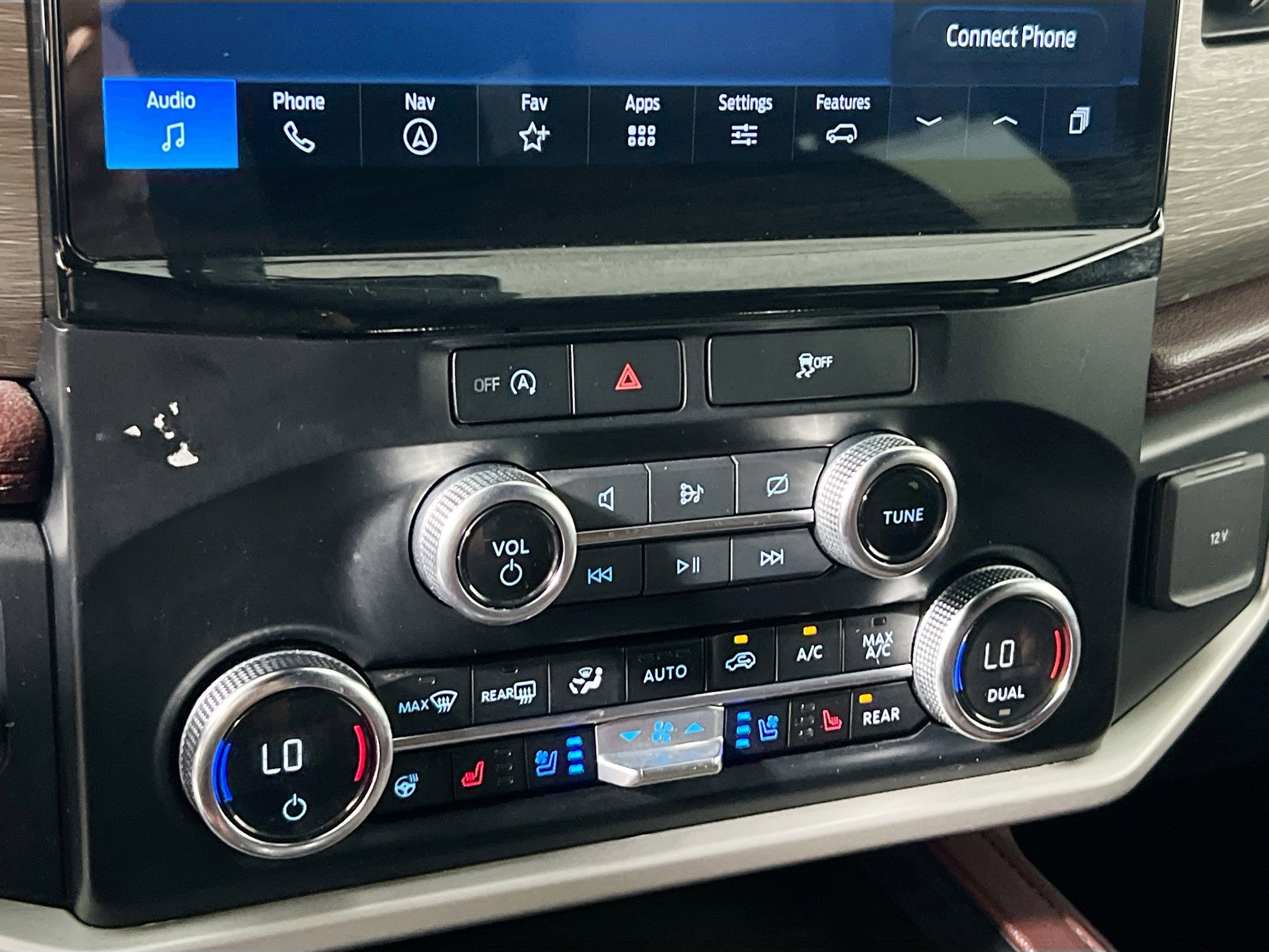 Used 2023 Ford Expedition Limited RWD image 27