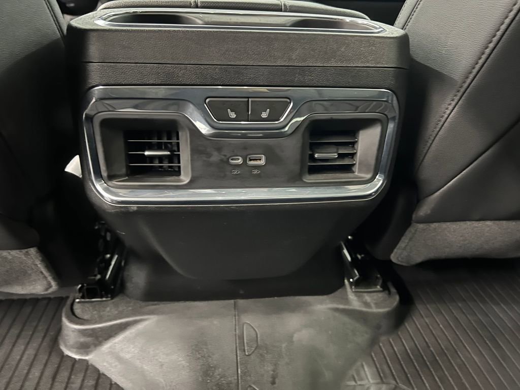 Used 2024 Chevrolet Silverado 2500 LTZ w/ LTZ Plus Package AWD/4WD image 27