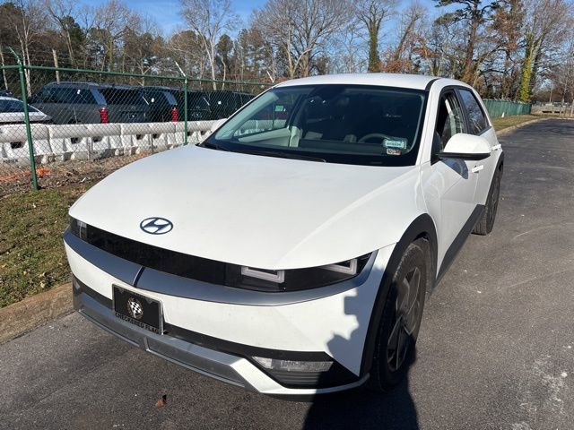 Used 2024 Hyundai Ioniq 5 SEL image 3