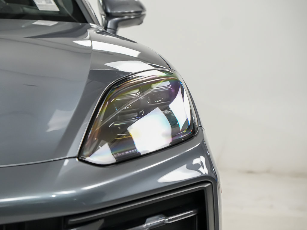 New 2026 Porsche Cayenne S AWD/4WD image 7