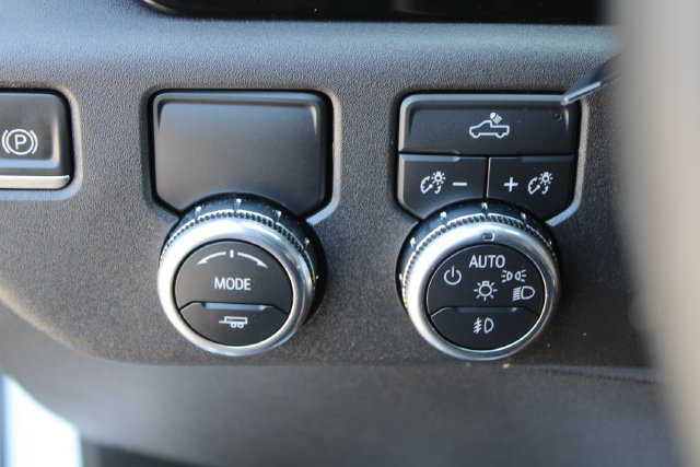 Used 2024 GMC Sierra 1500 Elevation RWD image 23