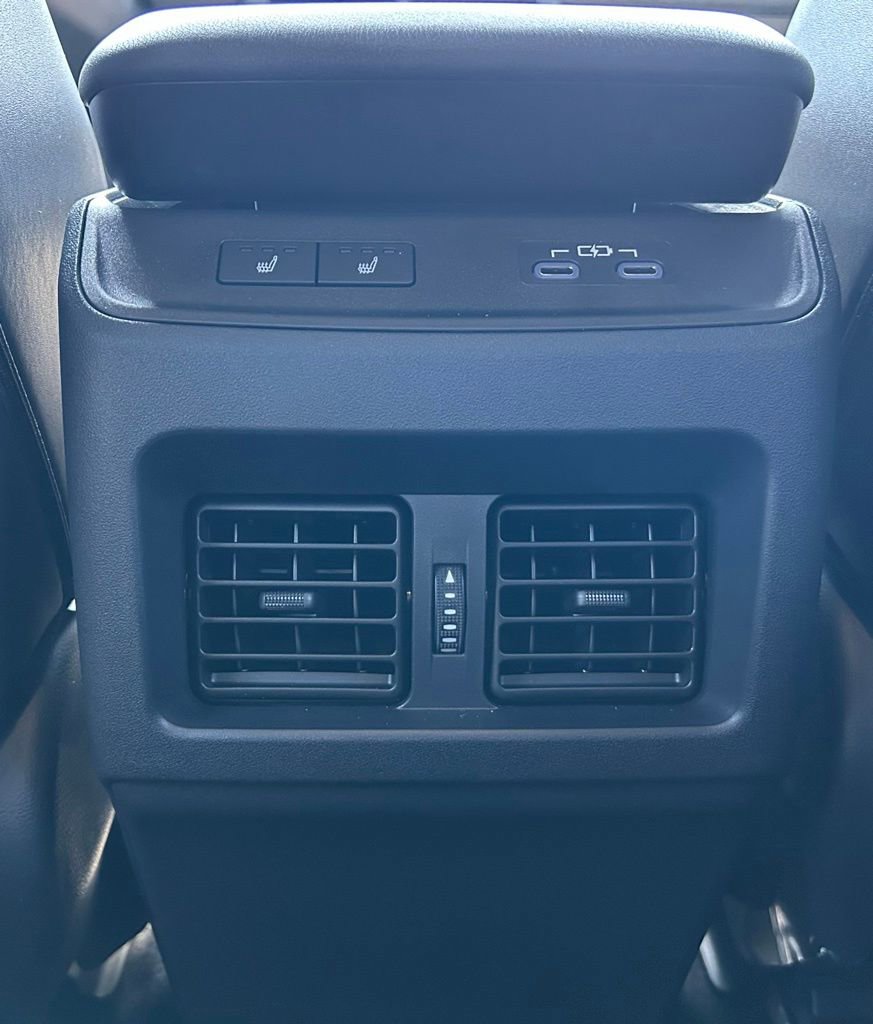 New 2026 Toyota C-HR AWD/4WD image 17