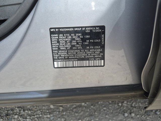 Used 2025 Volkswagen Atlas SE FWD image 33