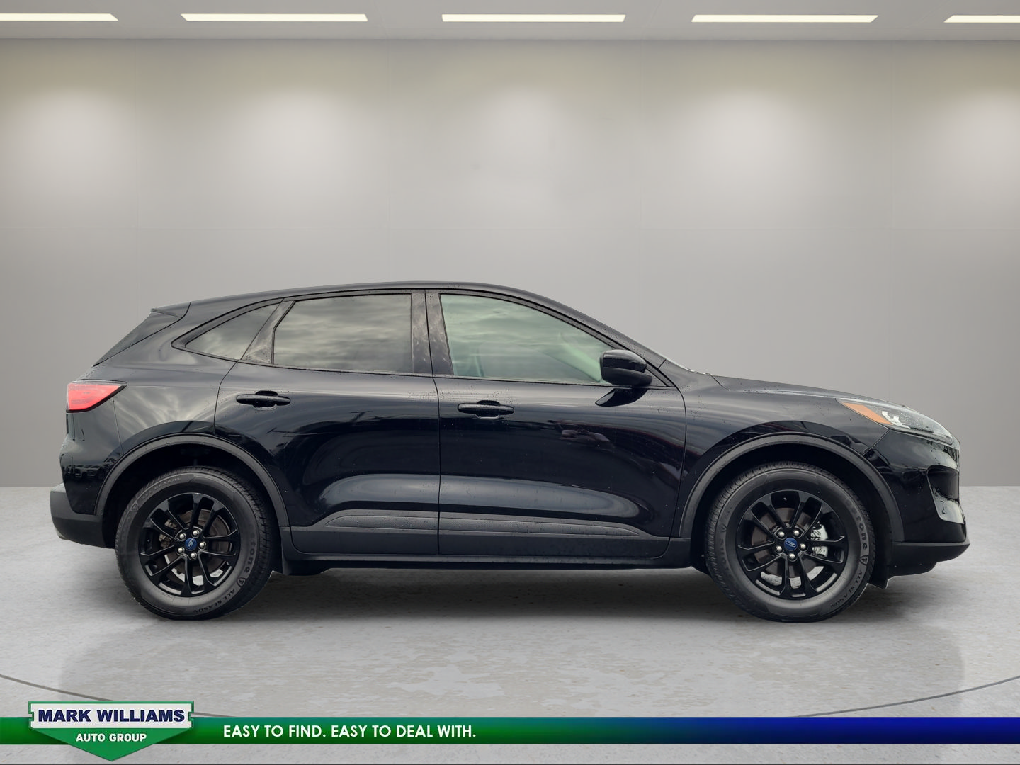 Certified 2020 Ford Escape SE Sport AWD/4WD image 2