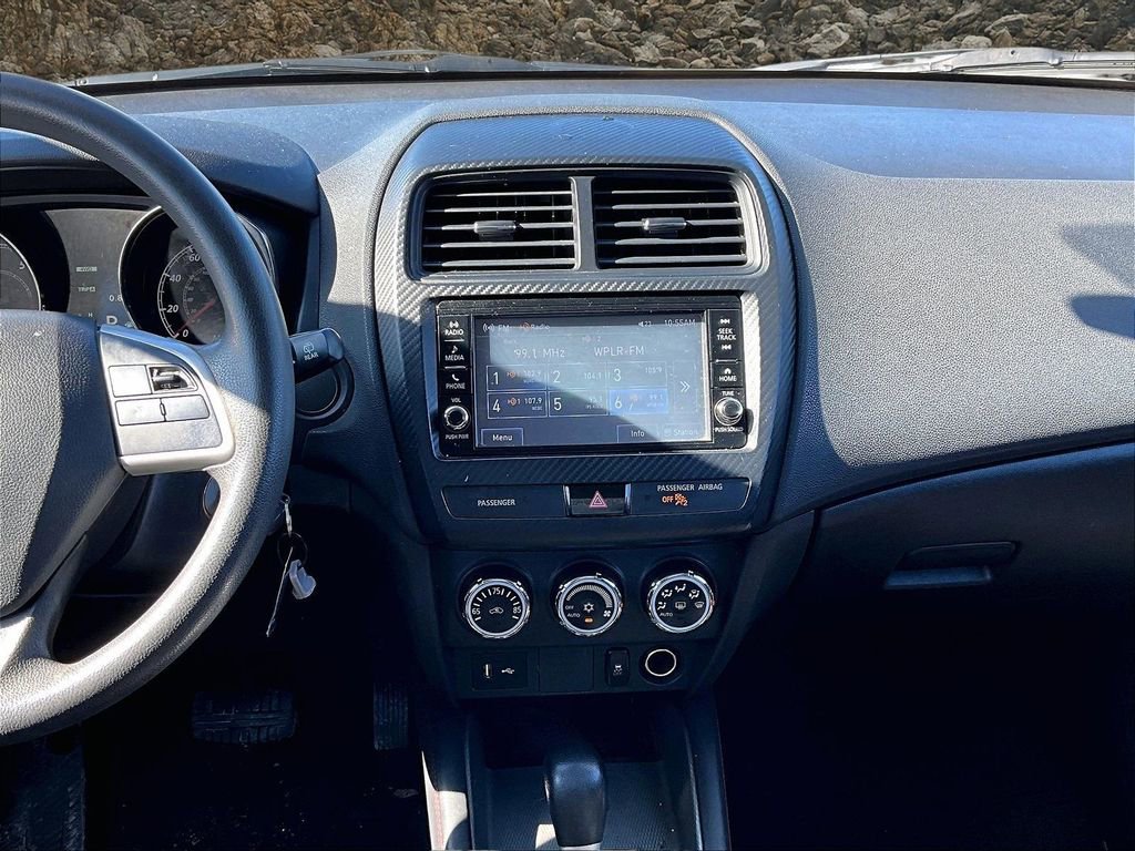 Used 2019 Mitsubishi Outlander Sport LE image 5