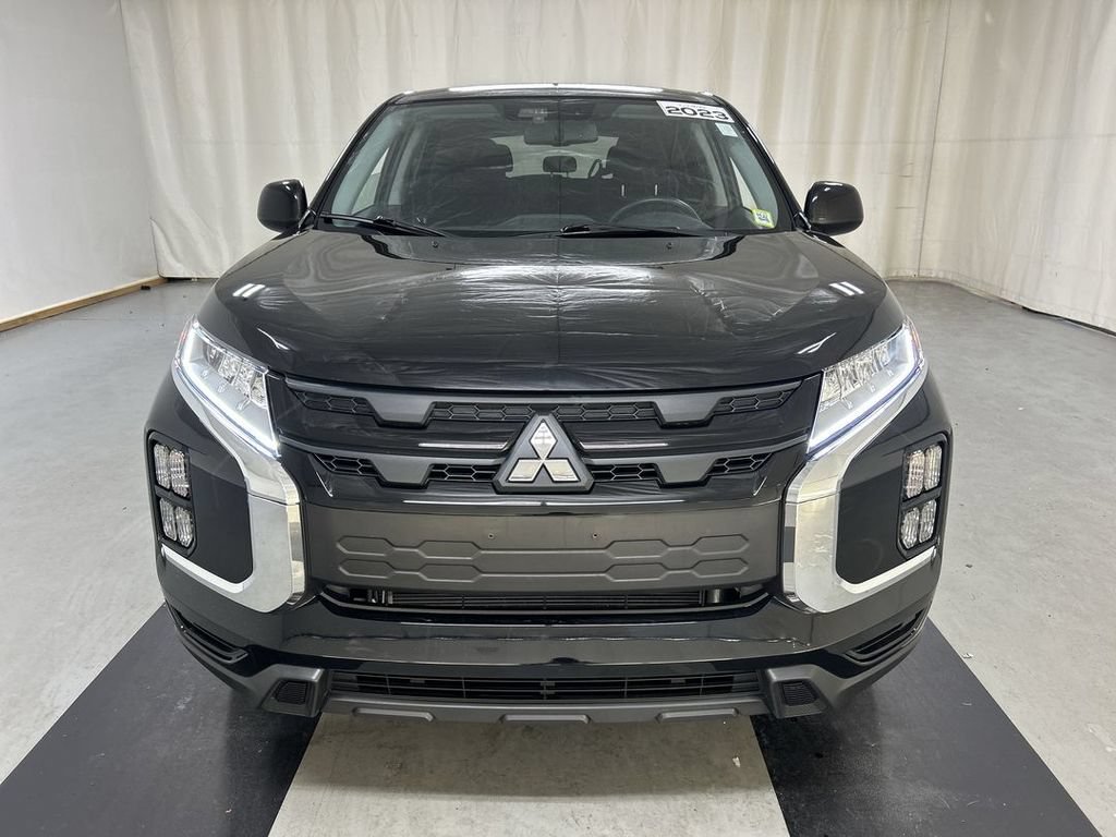 Used 2023 Mitsubishi Outlander Sport LE AWD/4WD image 3