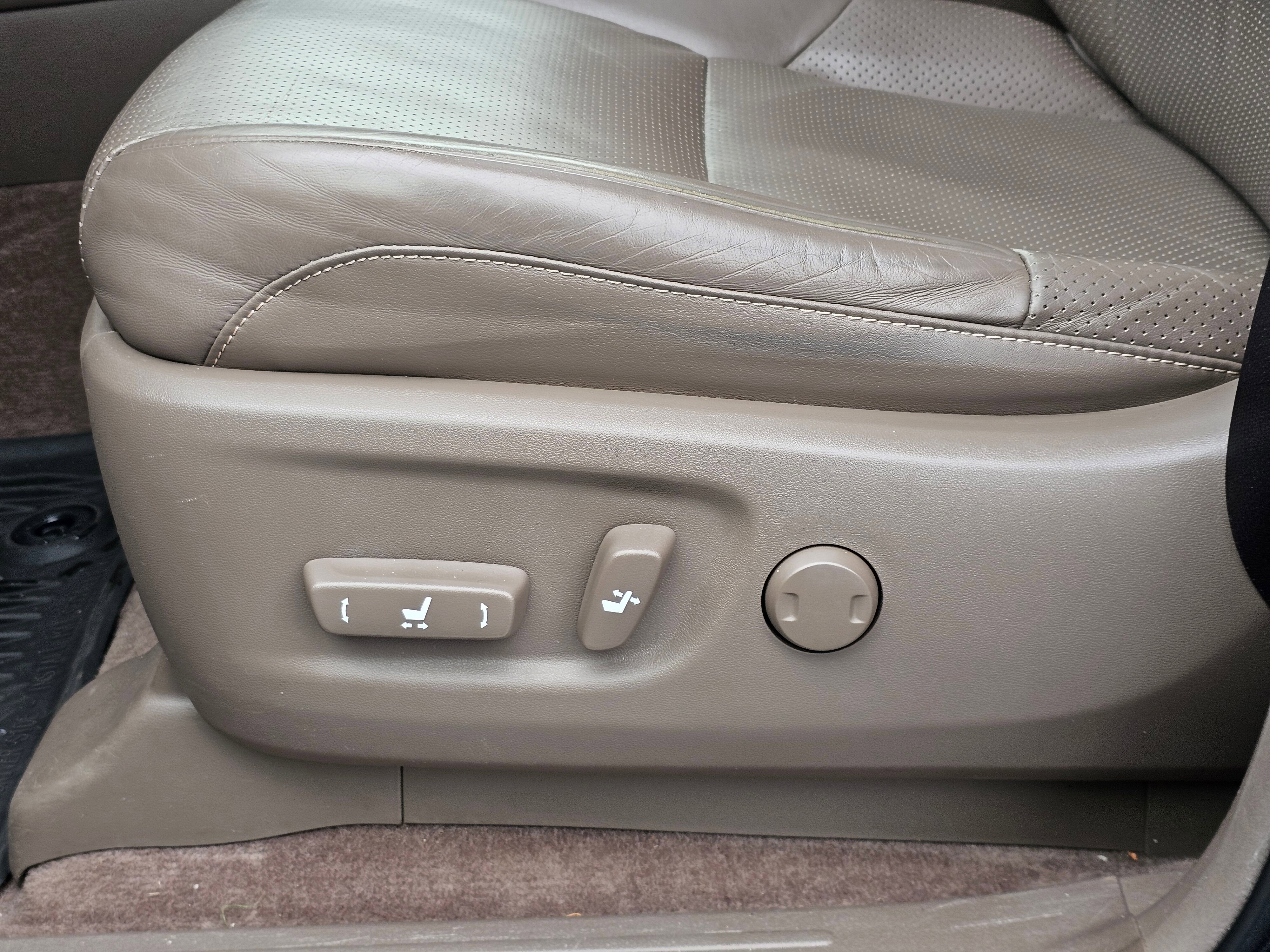 Used 2017 Lexus GX 460 Luxury image 26