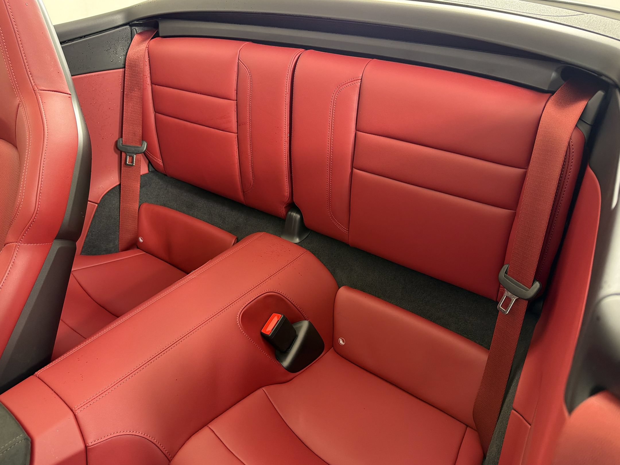 Certified 2024 Porsche 911 Carrera RWD image 26