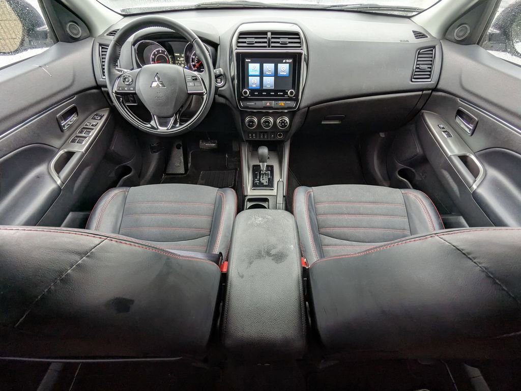 Used 2025 Mitsubishi Outlander Sport SE image 26