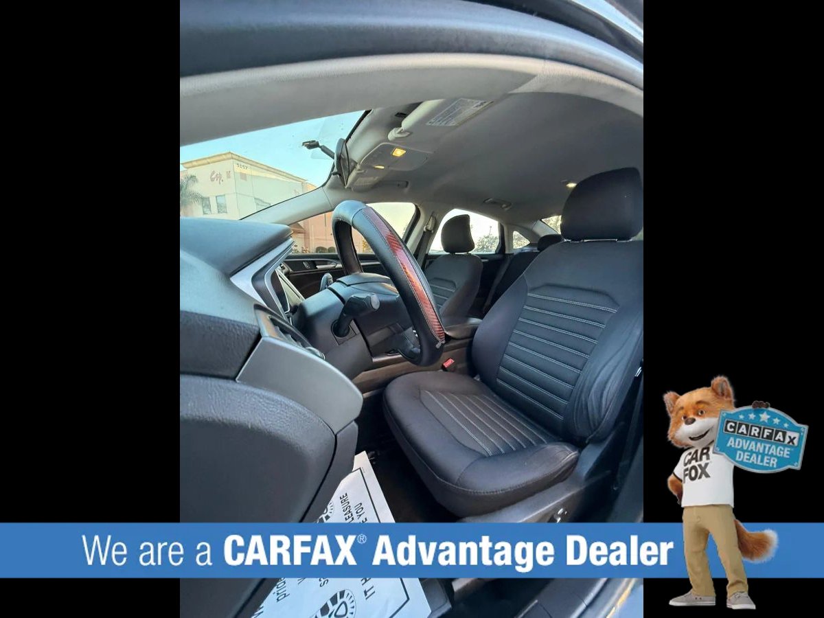 Used 2015 Ford Fusion SE FWD image 53