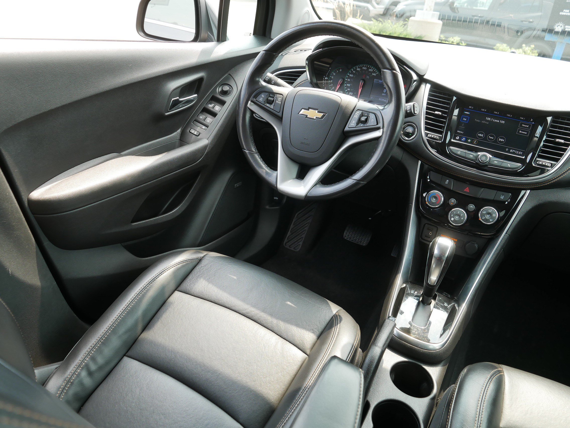 Used 2020 Chevrolet Trax Premier AWD/4WD image 9