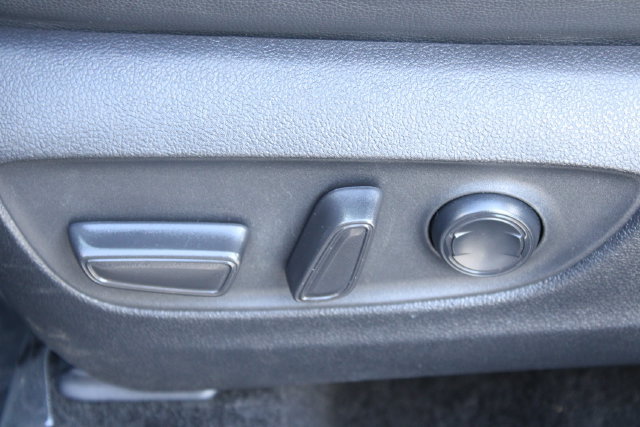 Used 2024 Toyota Highlander XSE FWD image 31