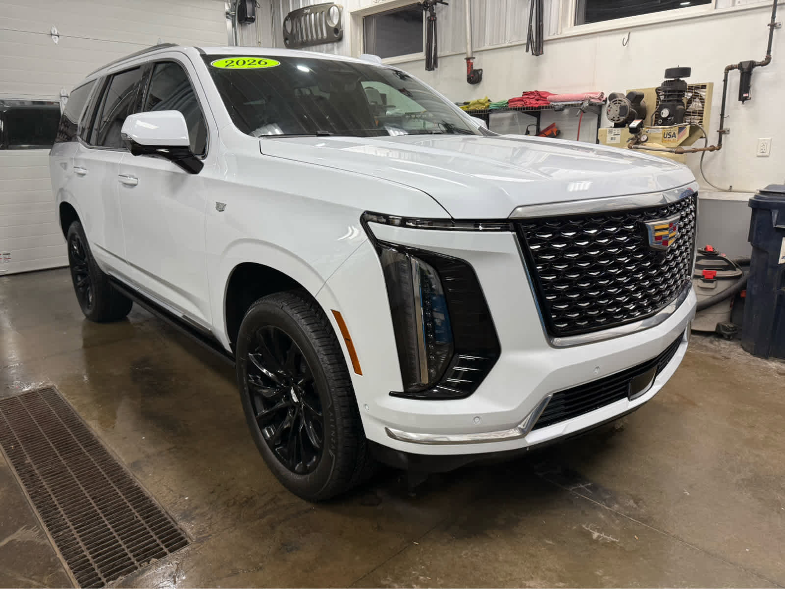 Used 2026 Cadillac Escalade Luxury w/ LPO, Floor Liner Package image 3