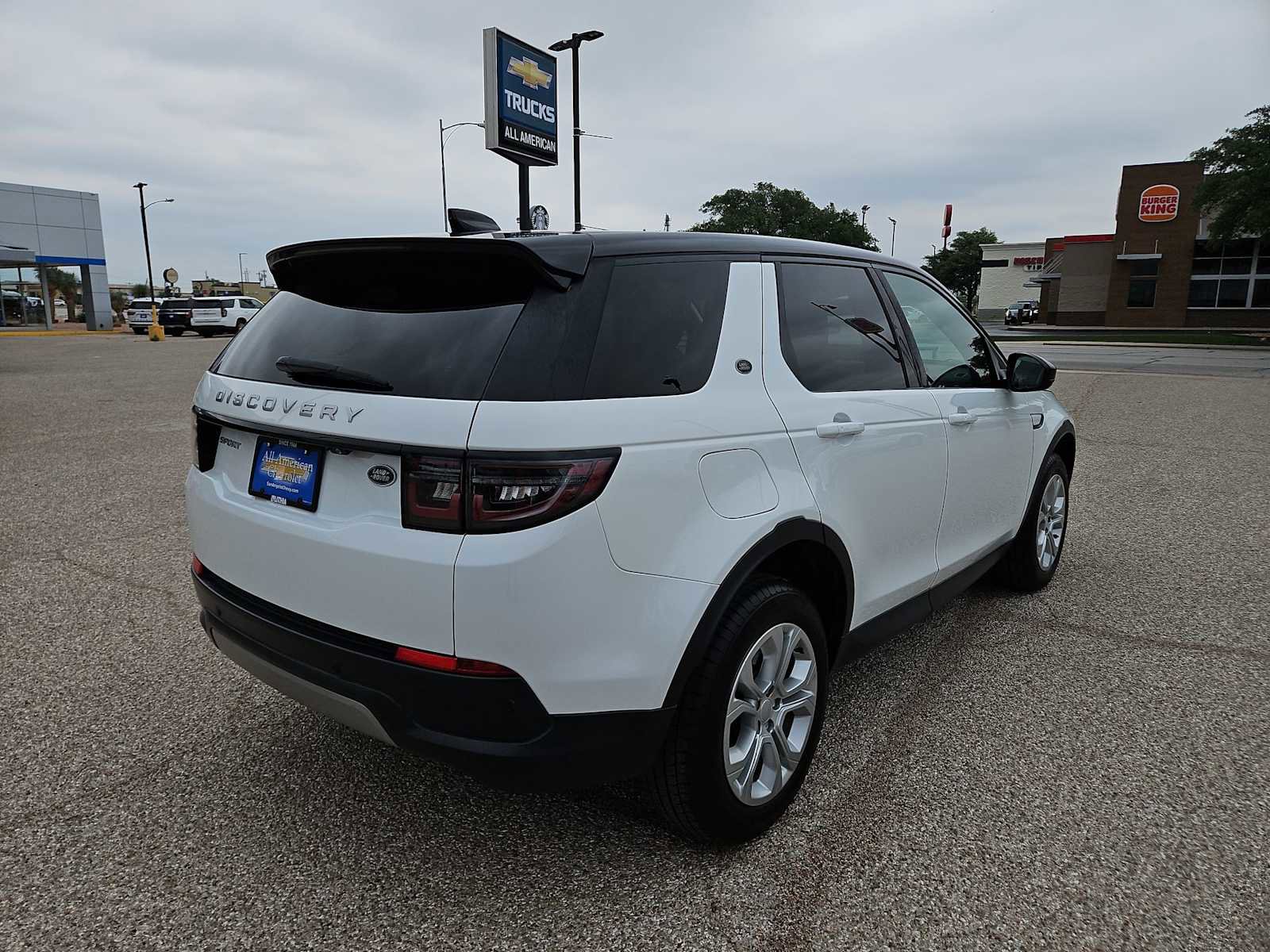 Used 2022 Land Rover Discovery Sport S AWD/4WD image 8