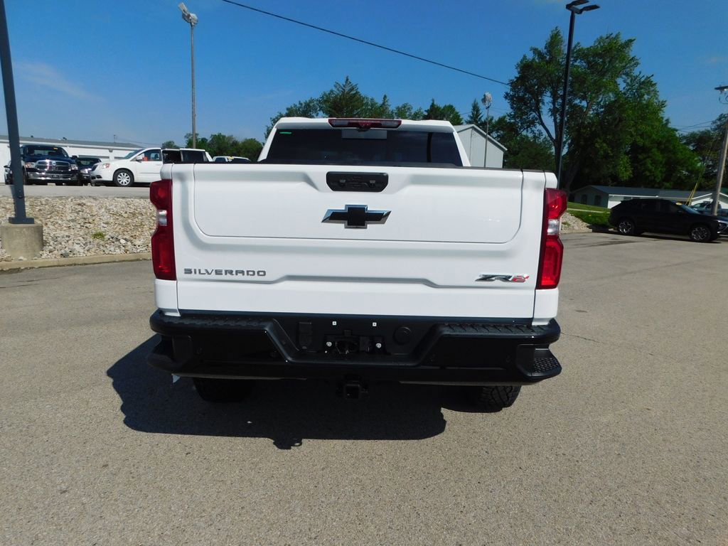 New 2026 Chevrolet Silverado 1500 ZR2 AWD/4WD image 4