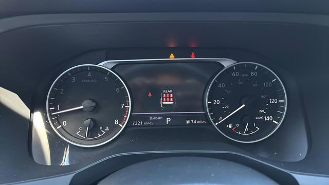 Used 2025 Nissan Pathfinder S FWD image 13